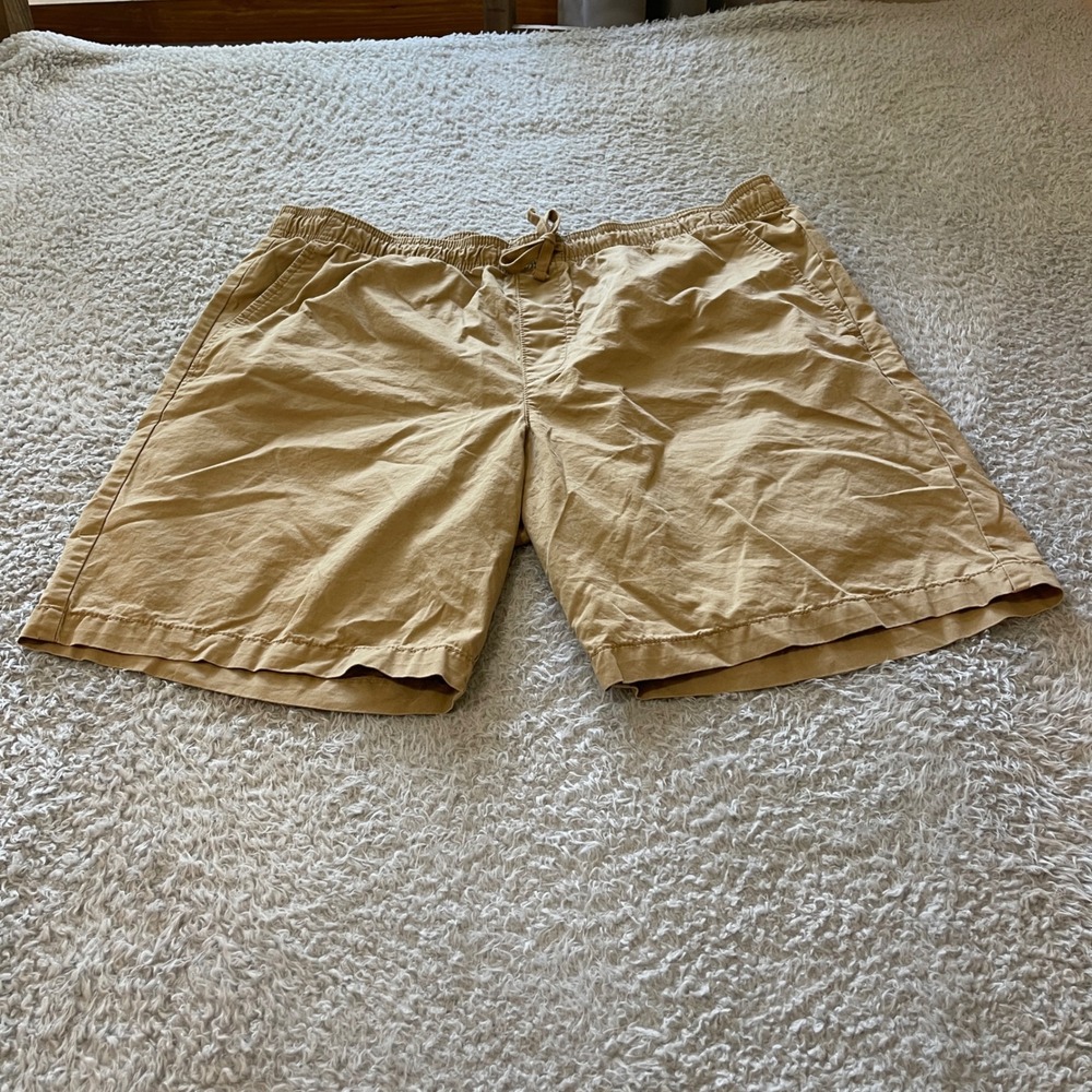 GAP Mens 9 Inch Easy Shorts XL Khaki Tan Elastic Waist Drawstring Cotton Blend